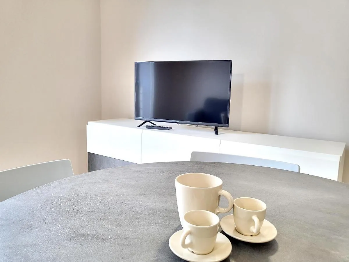 Rho Mind Fiera House Apartment