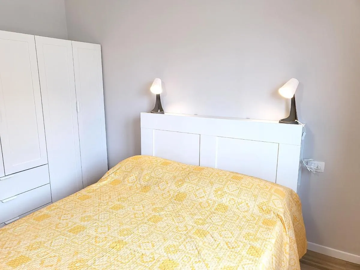 Rho Mind Fiera House Apartment